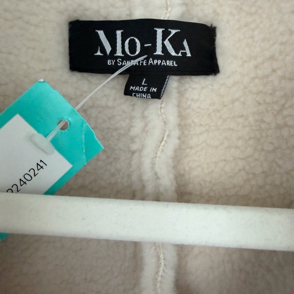 Mo-Ka Women's Cream Teddy Jacket - Picture 2 of 8